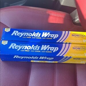 Reynolds Wrap Nonstick Aluminum Foil set of 2